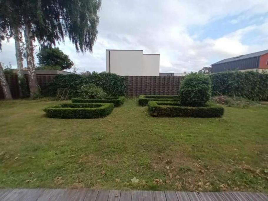 Вилла Ferme De Caractere Avec Piscine Et Cheminee Sainghin-en-Melantois Экстерьер фото